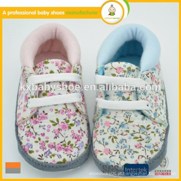 2015 venda quente de alta qualidade artesanal moda adorável campo Rural floral baby girl sheos desportivo